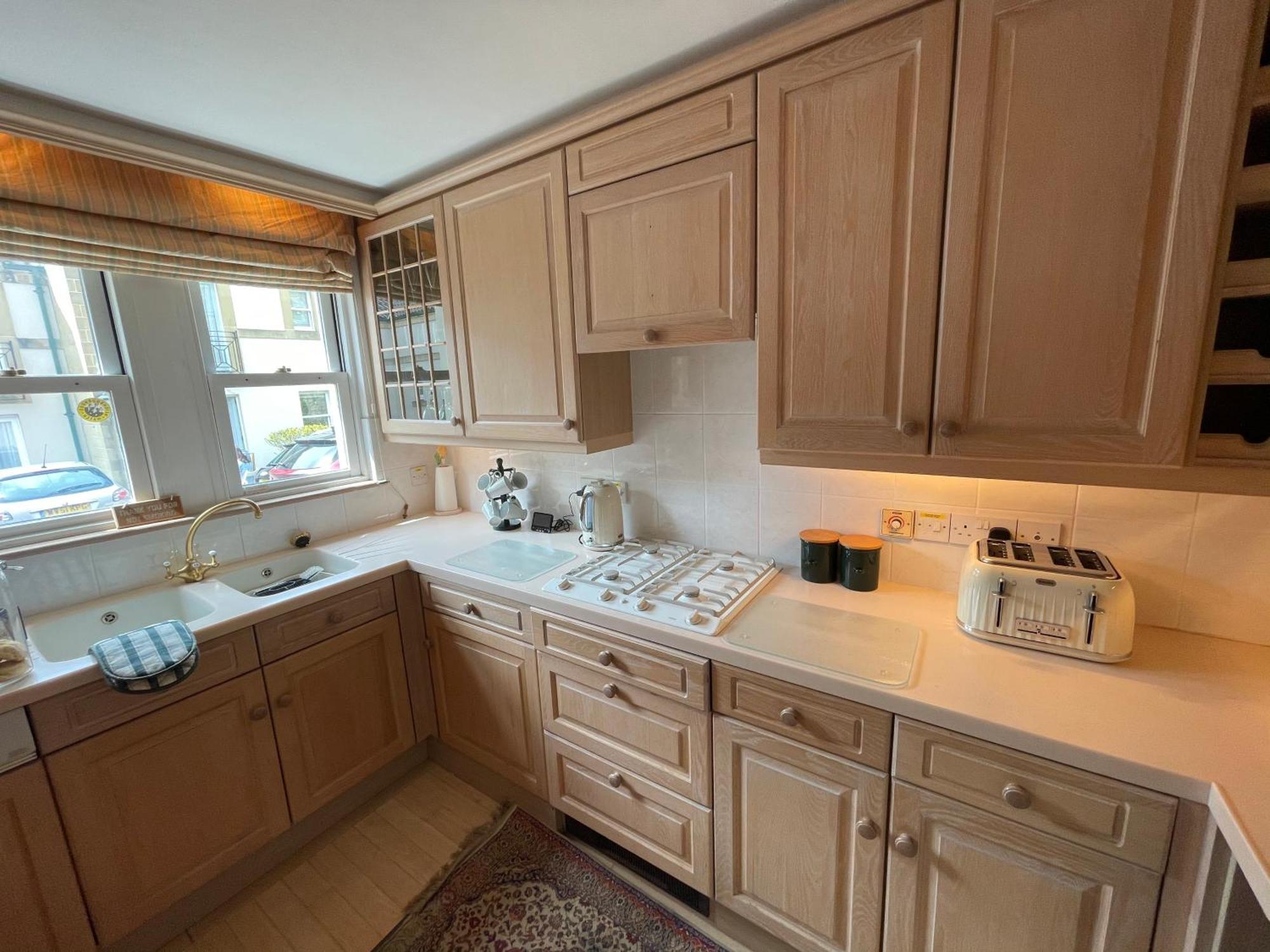 Circus Mews Townhouse:2 Beds:2 En-Suite Baths:Parking:City Centre:Quiet Area 외부 사진